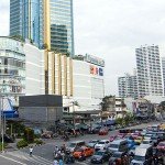 Sukhumvit Road mit Terminal 21 Shopping Mall